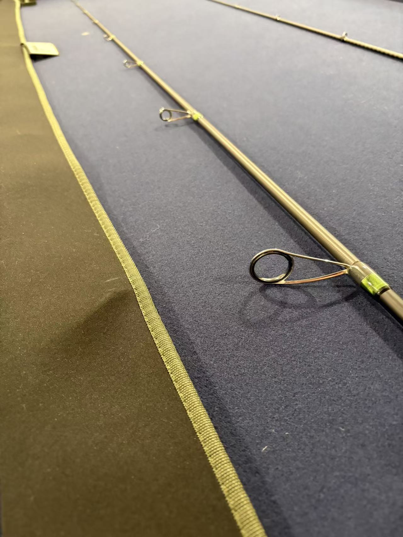 Megabass Orochi X10 F3.12-70XTS Jadepython [Y290]