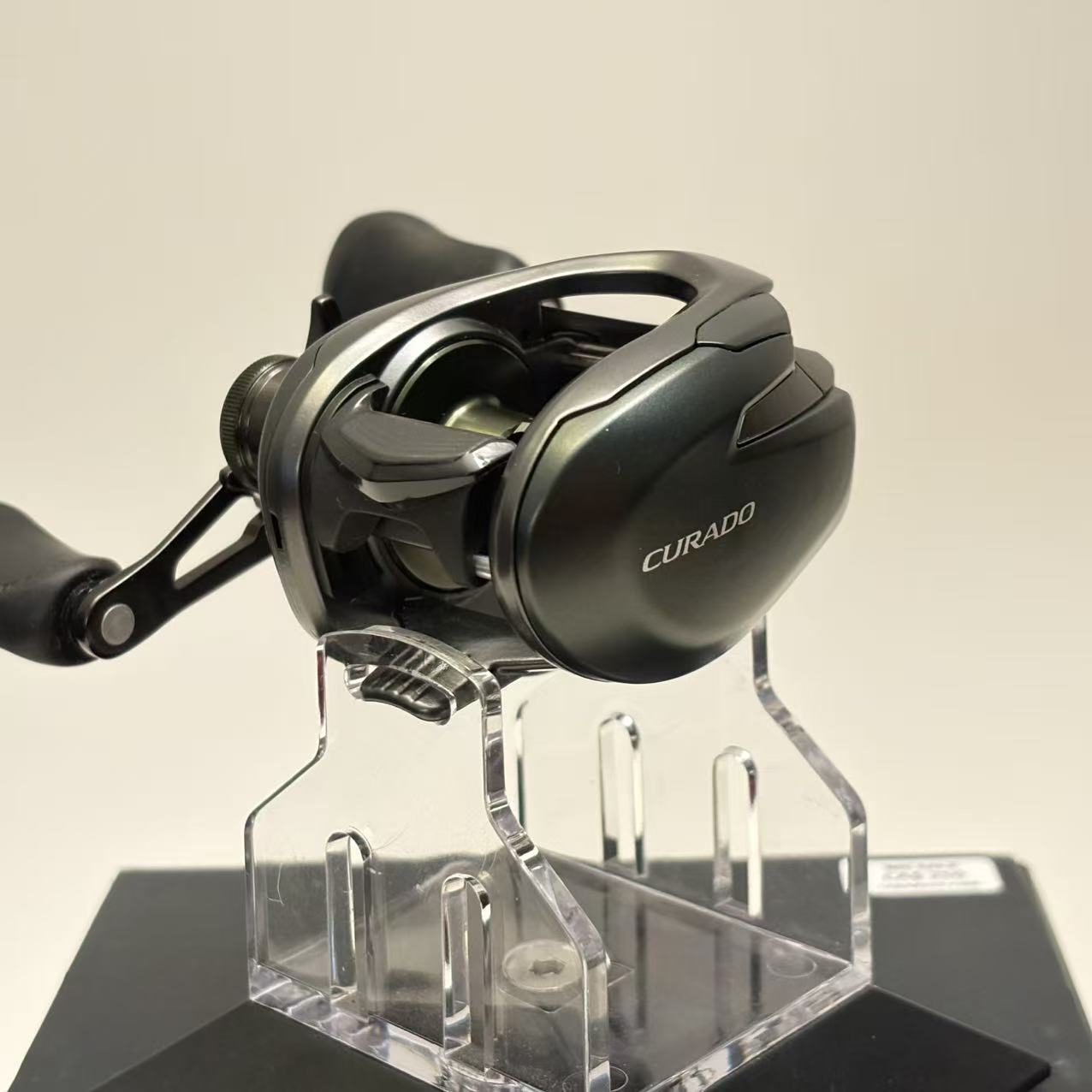Shimano 25 Curado 151HG [Y277]