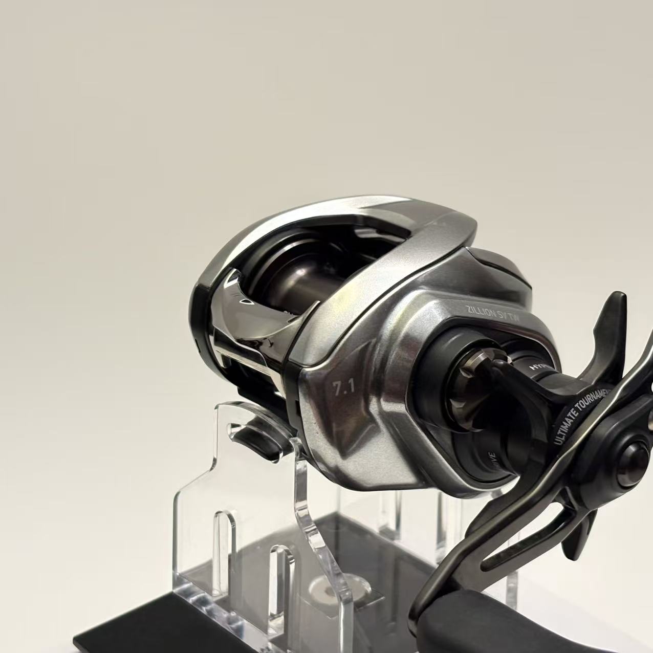 Daiwa Zillion SV TW 100H [Y295]