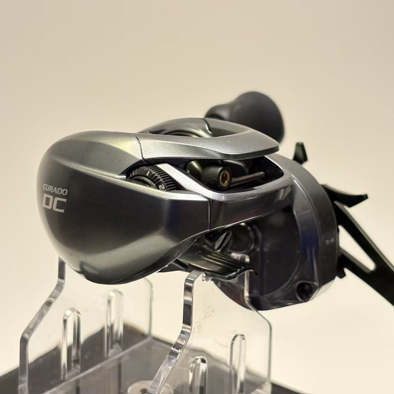 Shimano Curado DC 201HG [Y301]