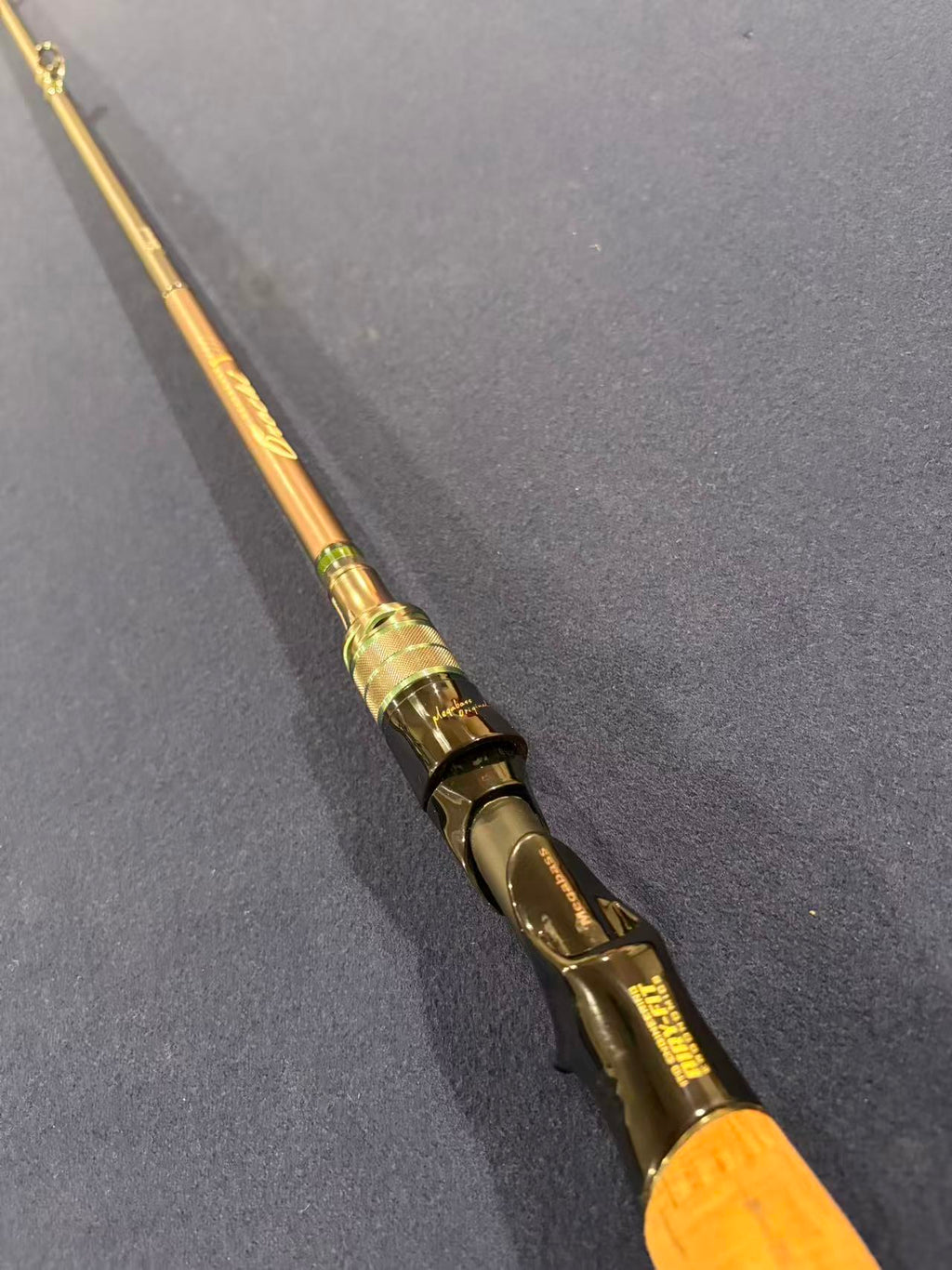 Megabass Orochi X10 F4-68XT Jabberwock  1 Piece Baitcasting [Y332]
