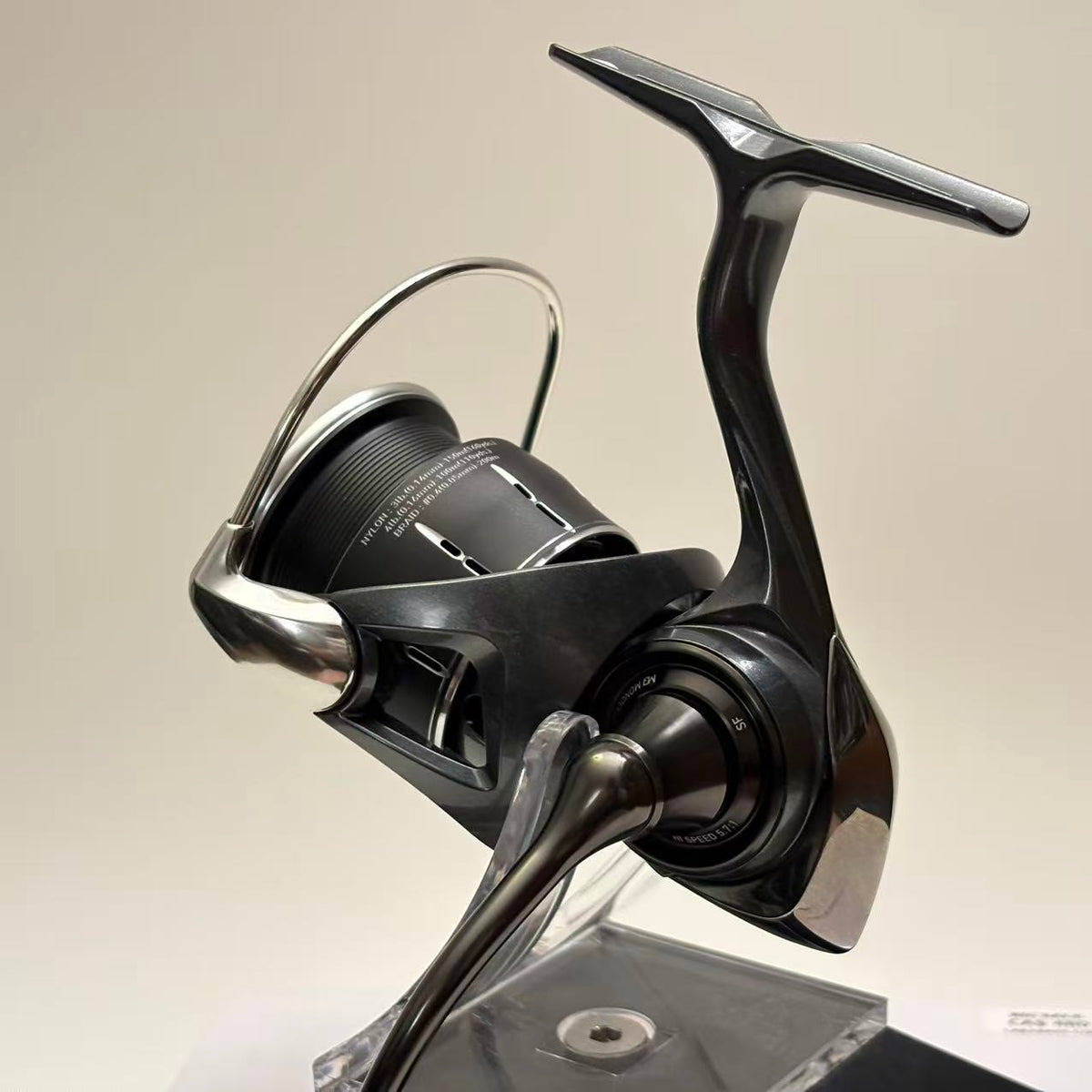 Daiwa 24 Luvias ST SF2500SS-H