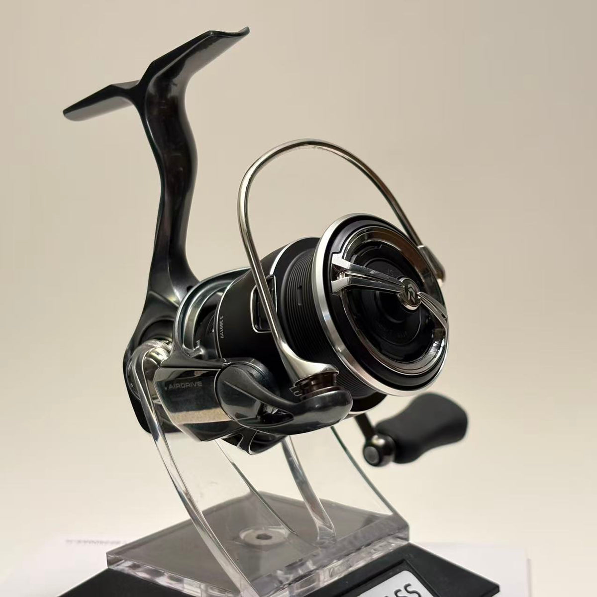Daiwa 24 Luvias ST SF2500SS-H