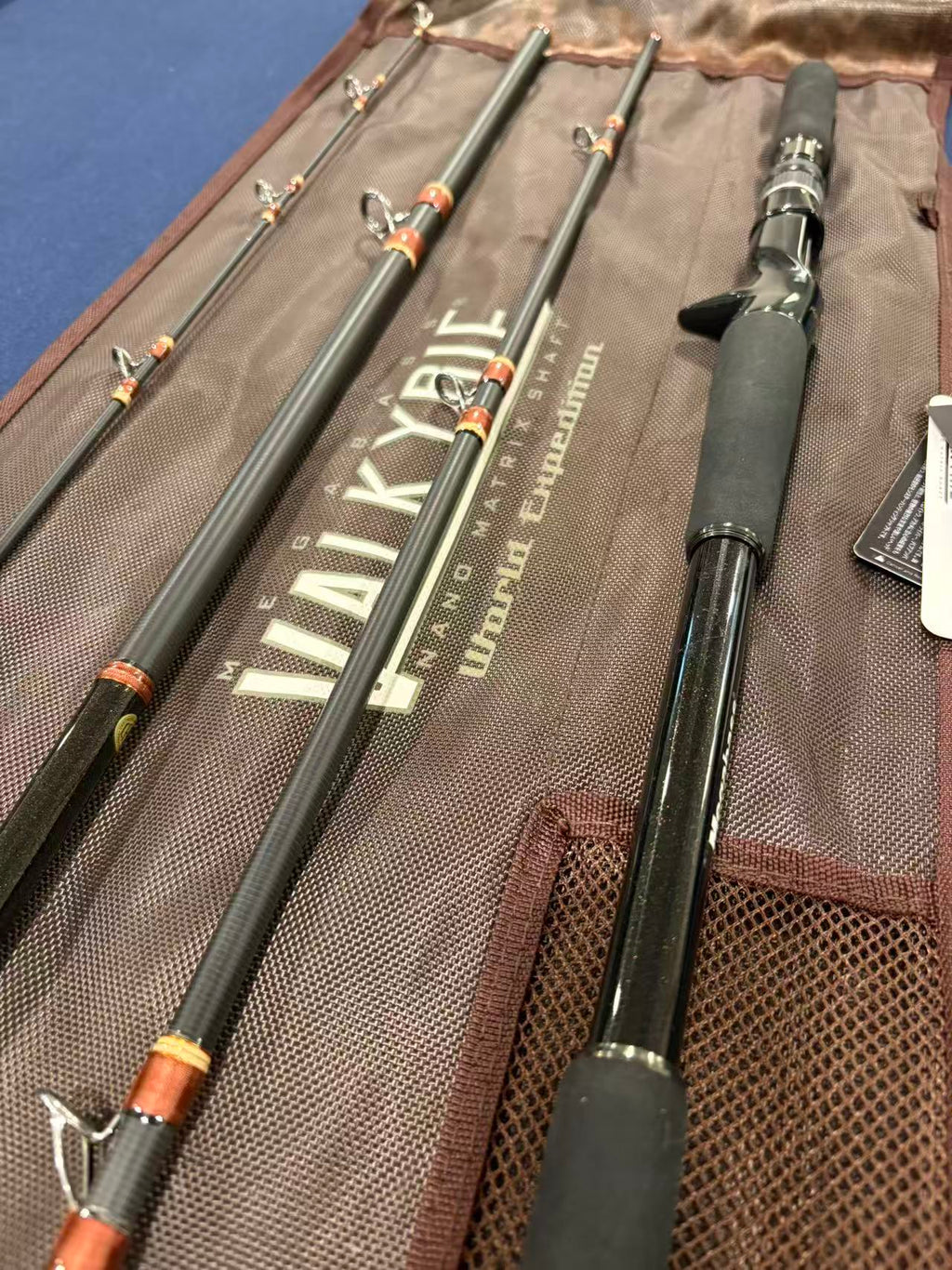 Megabass Valkyrie Travel VKC711XH-4 [Y341]