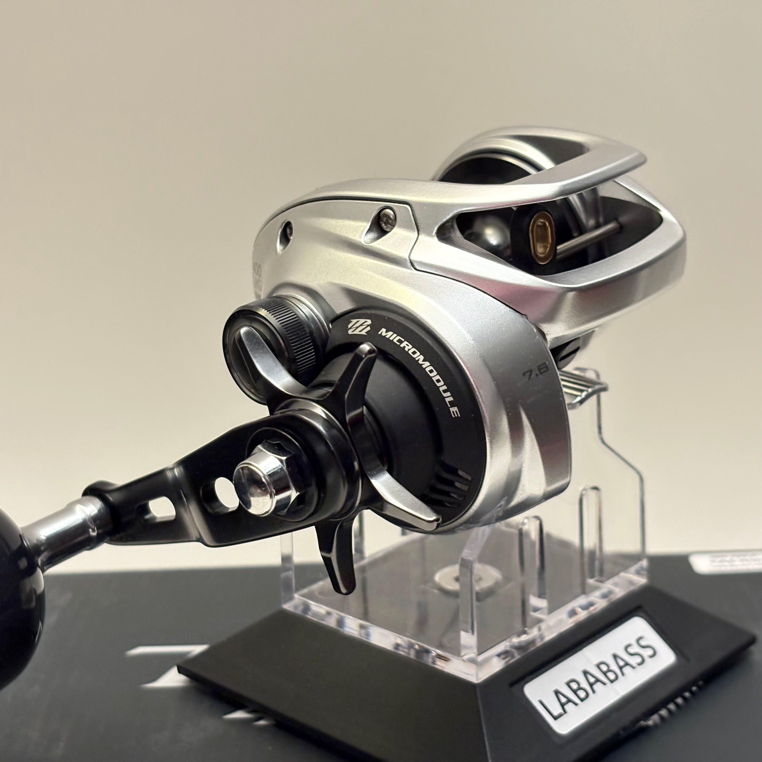 リール US SHIMANO 26TRANX 400HG Shimano 26 Tranx 400HG B – LABABASS