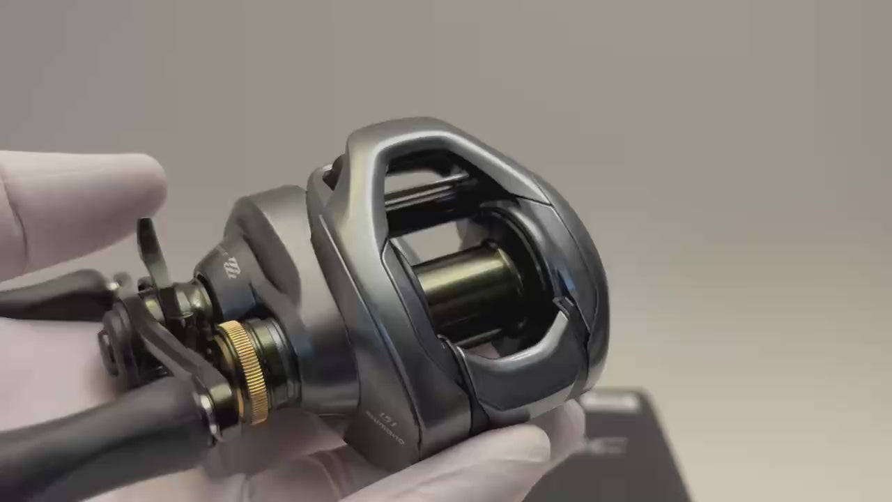 Shimano Curado DC 151 [Y206]