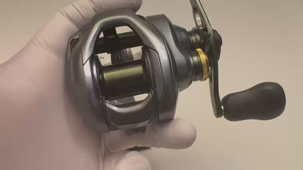 Shimano Curado DC 150 [Y267]