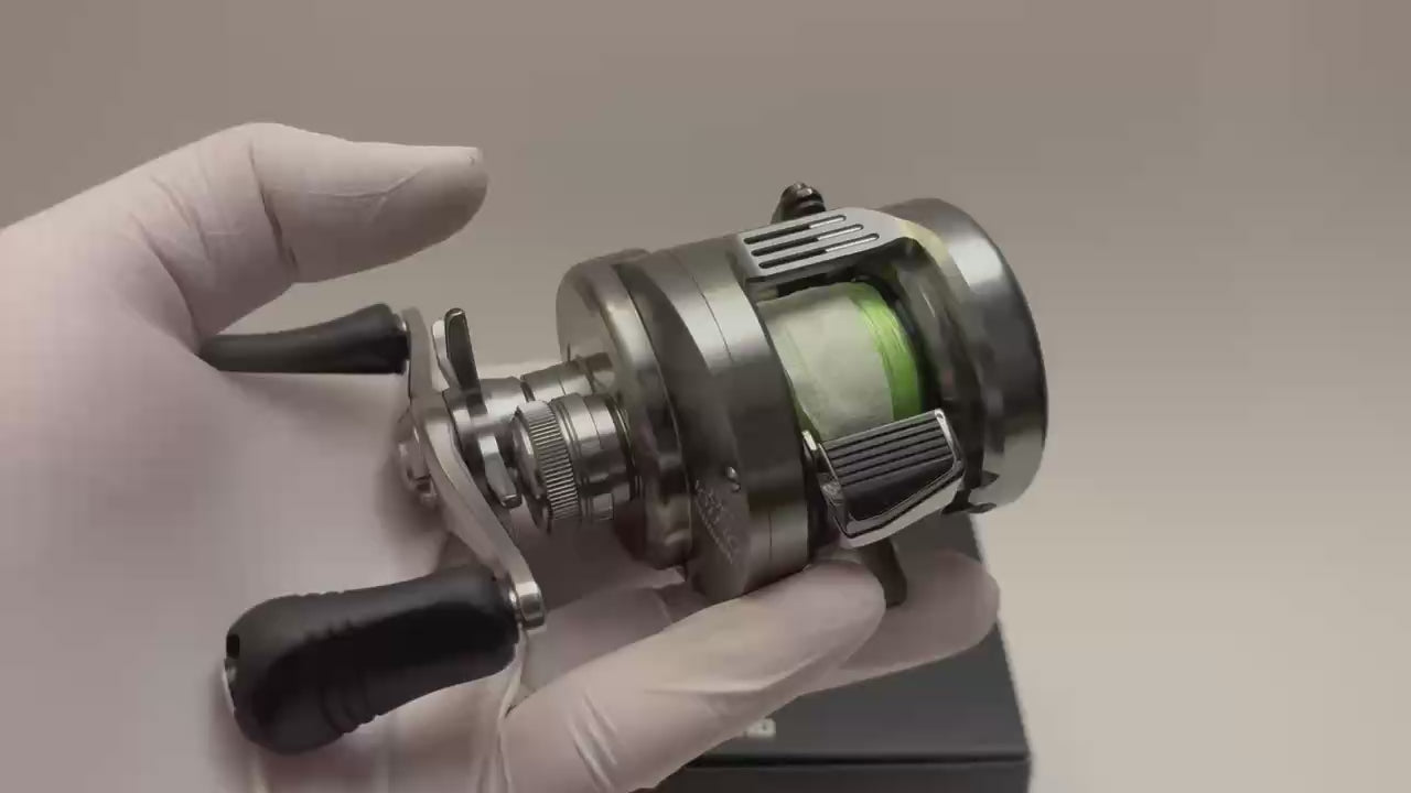 Shimano 20 Calcutta Conquest DC 101HG [Y038]