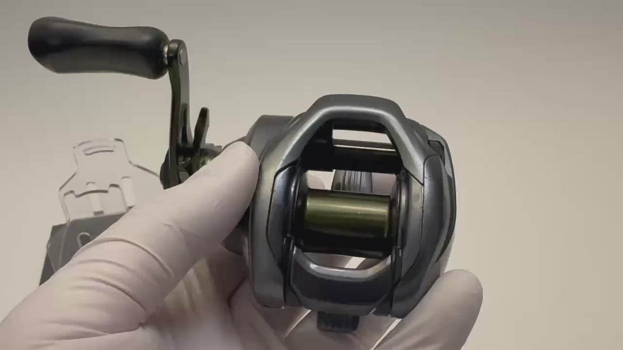 Shimano 22 Curado DC 201HG [Y041]