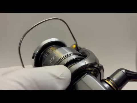 Shimano 24 Twin Power 2500 [Y302]