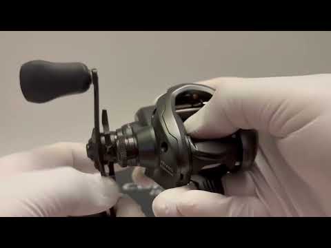 Shimano 25 Curado 151HG [Y277]
